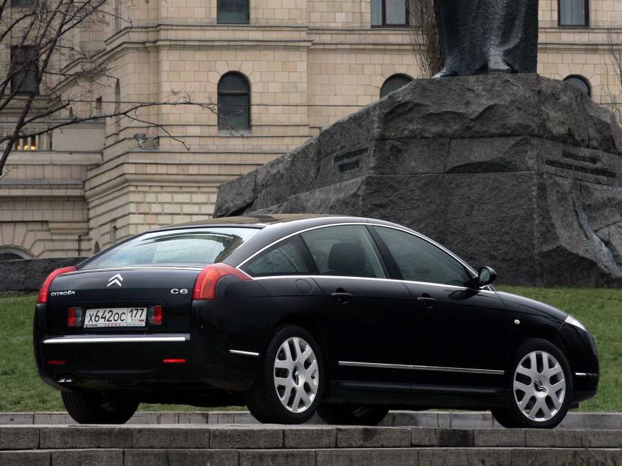 Citroen C6 2005 года  (фото 5 из 16)